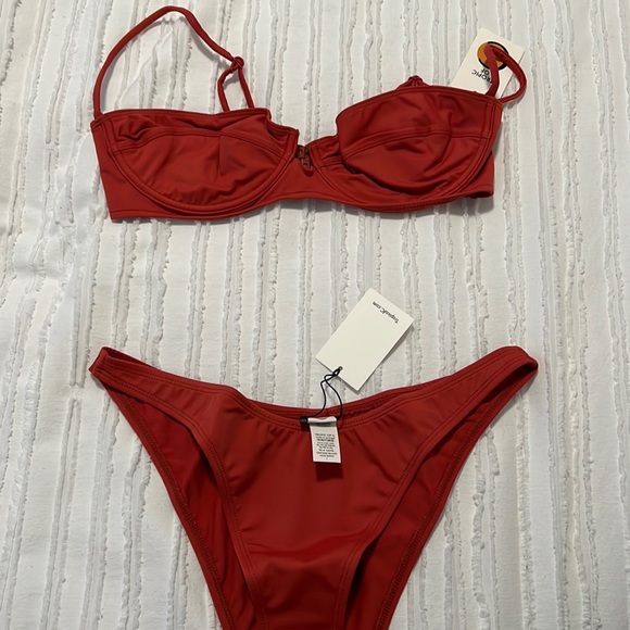 Tropic of C brand new bikini - Picture 1 of 3
